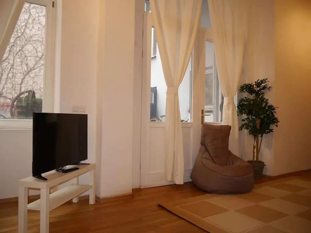 Fidelis Apartments 24 Berlin Germany